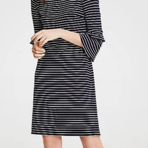 Ann Taylor Striped Ponte Flare - Picture 4 of 4